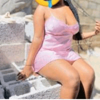 Saida, 21