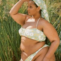 Shalet, 24